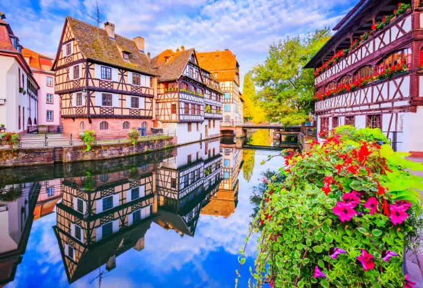 Strasbourg, Alsace, France. Traditional half timbered houses of Petite France. Consultant SEO Strasbourg avec un consultant en référencement naturel